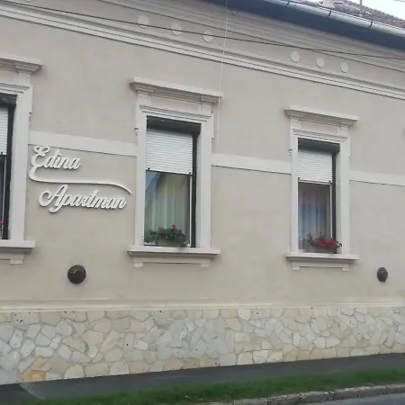Appartement Edina *
