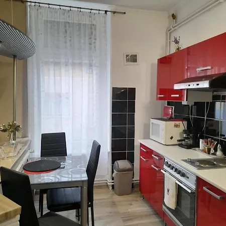 Appartement Edina *